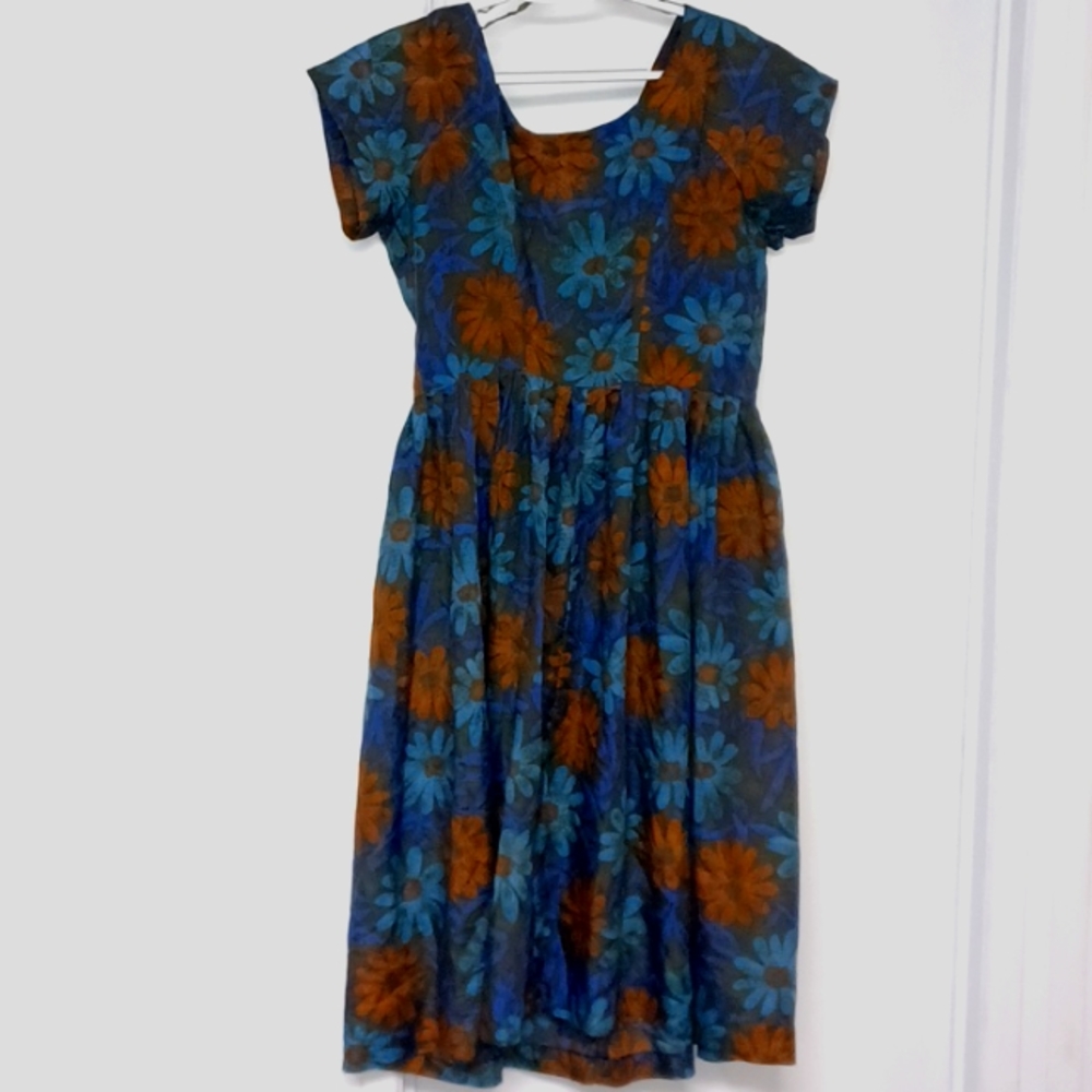 Vintage handmade day dress